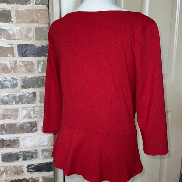 Ann Taylor Perfect Red Peplum Top Knit Pullover Fitted Stretch 3/4 Sleeve Sz M - Picture 5 of 12